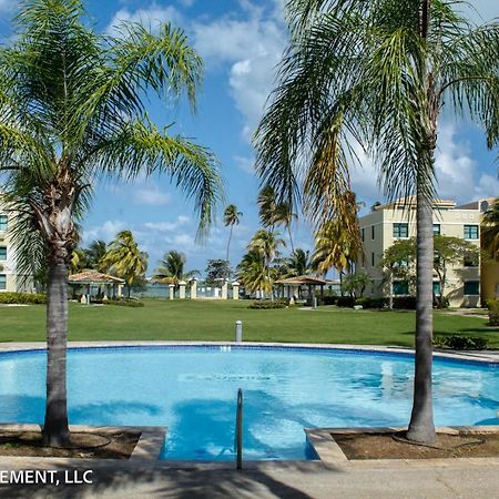 Upscale Condo At Aquatika Beach & Vacation Villas Loiza ภายนอก รูปภาพ